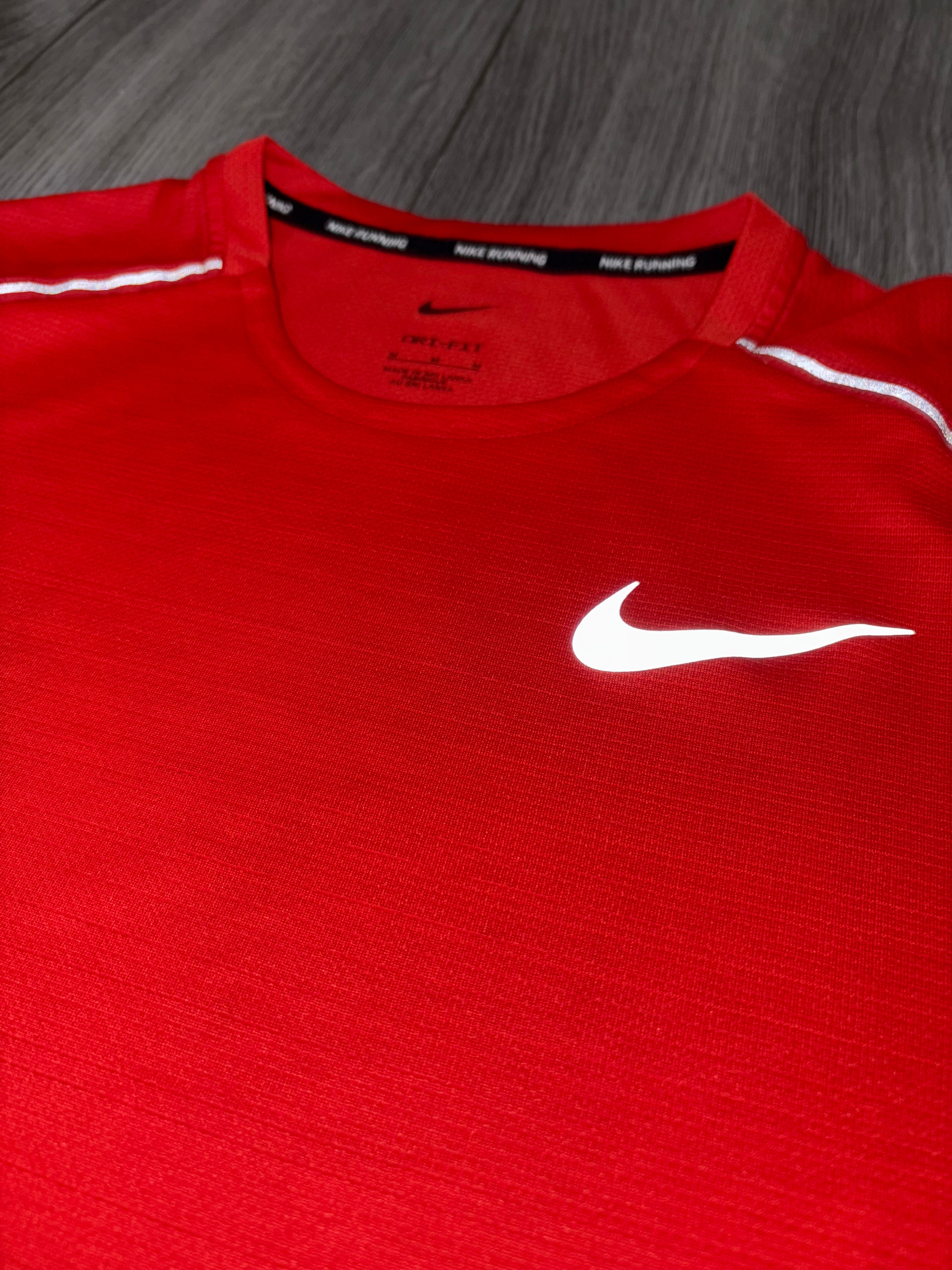 Medium Red Nike Miler Set