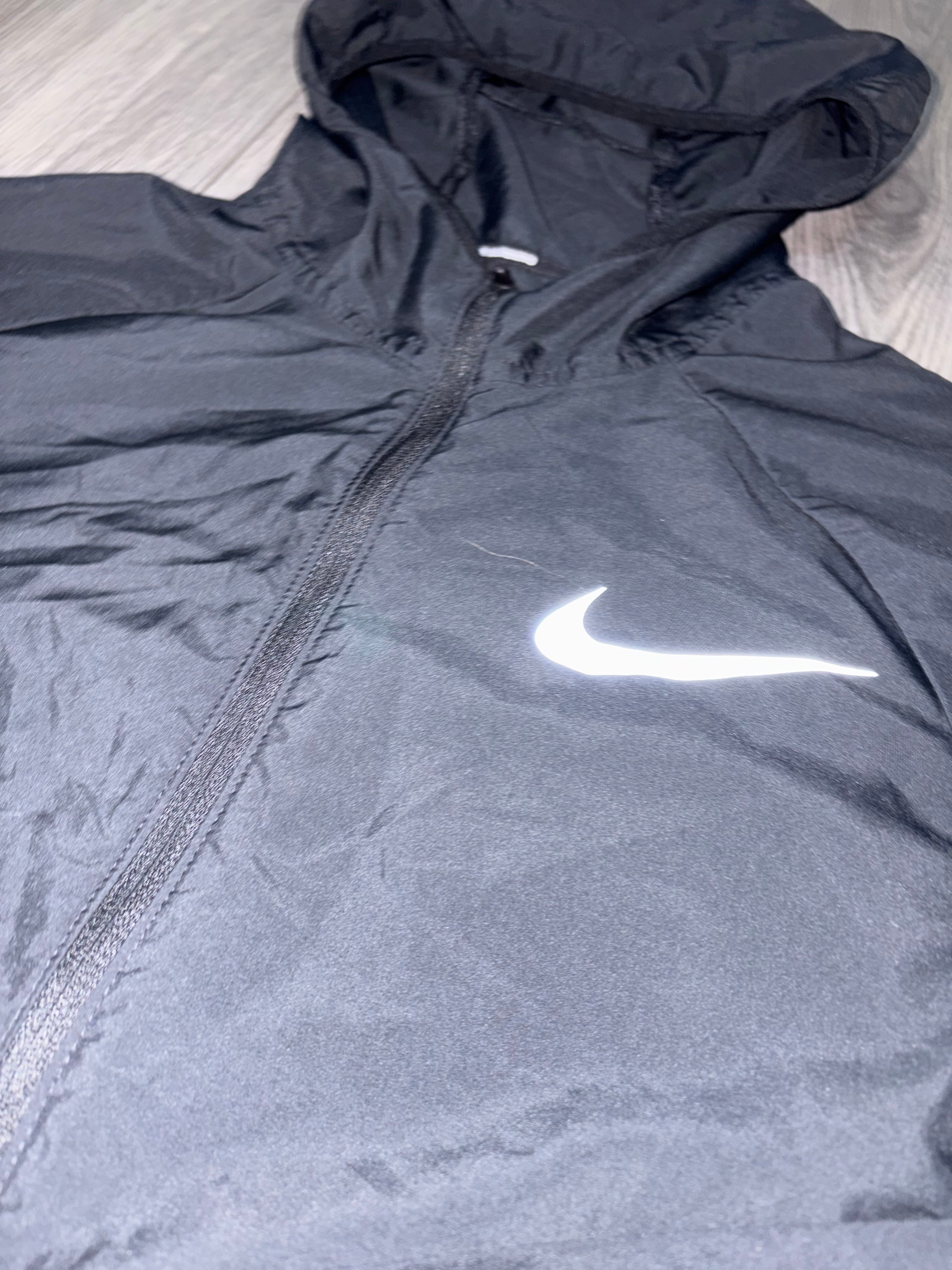 Small Nike Miler Black Running Jacket