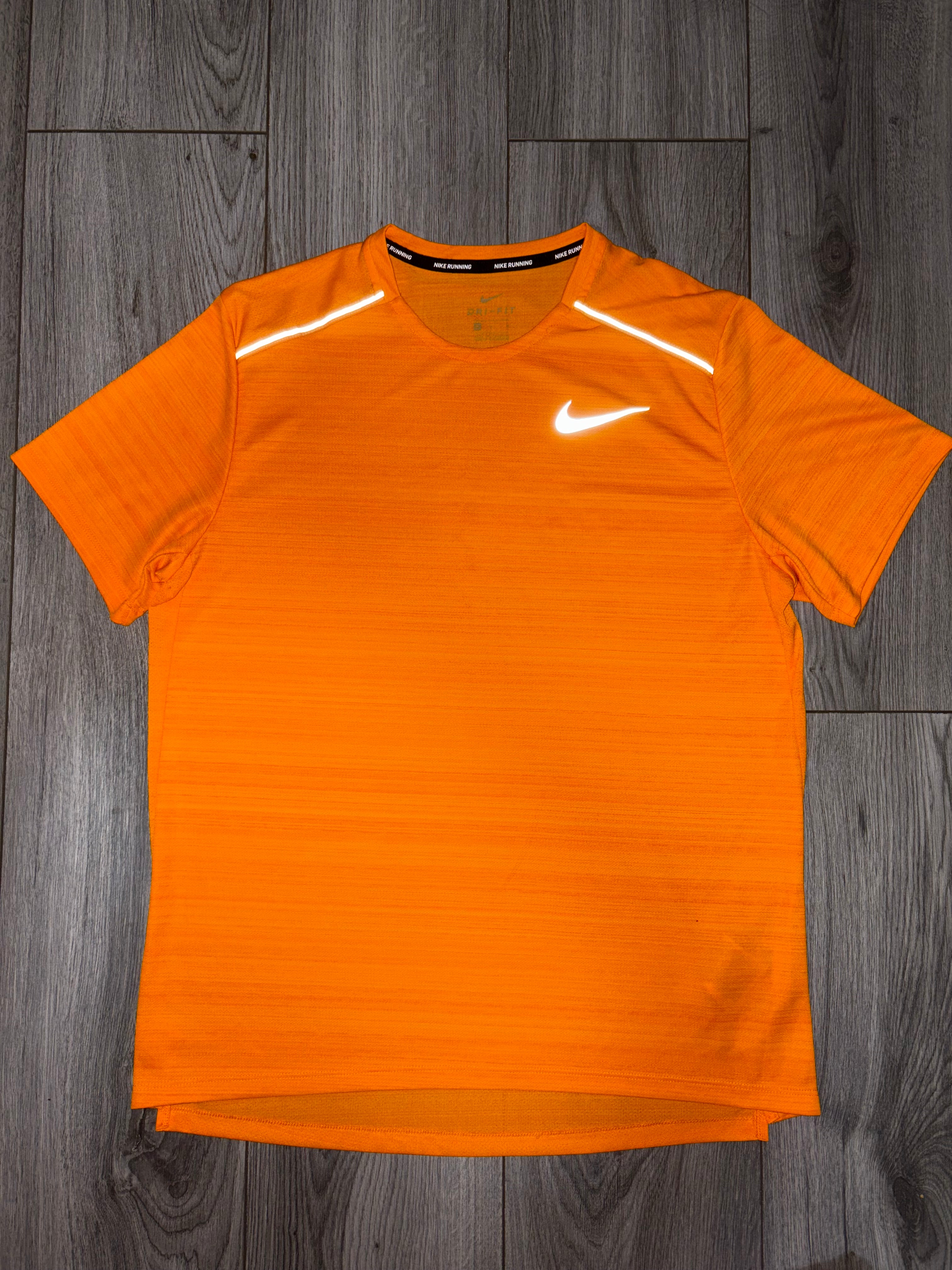 Medium Orange Nike Miler Set
