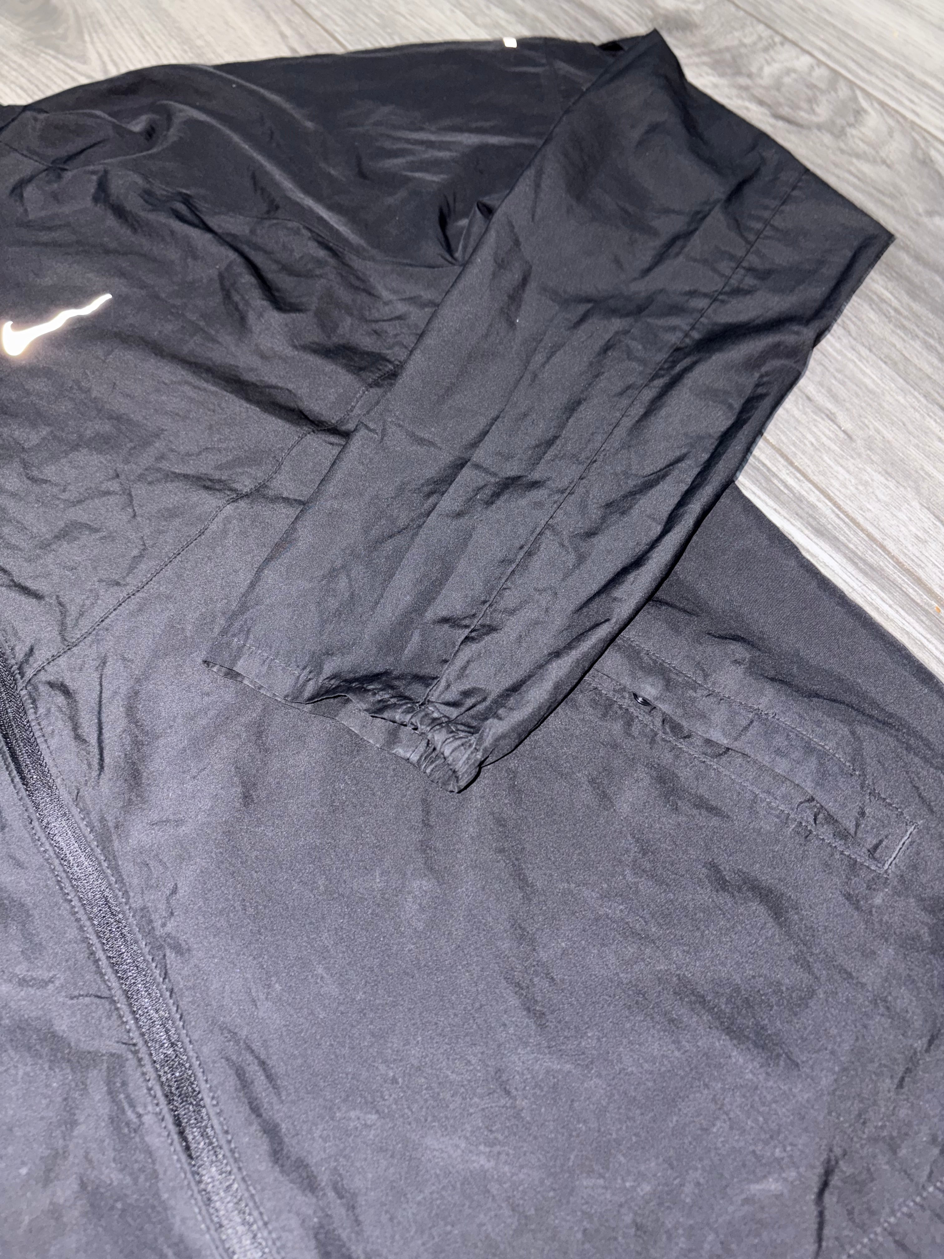 Medium Nike Miler Black Running Jacket